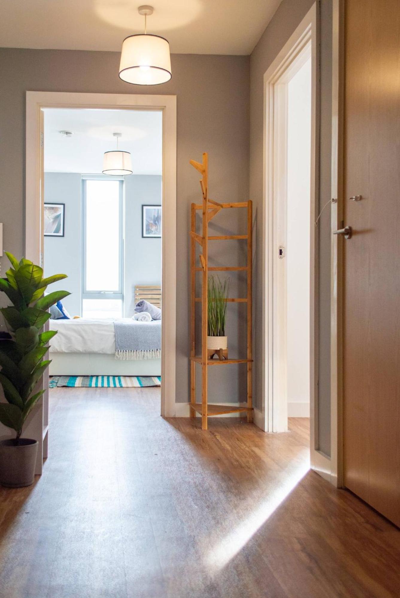 Stunning Mersey View Flat W Parking In Liverpool Eksteriør bilde